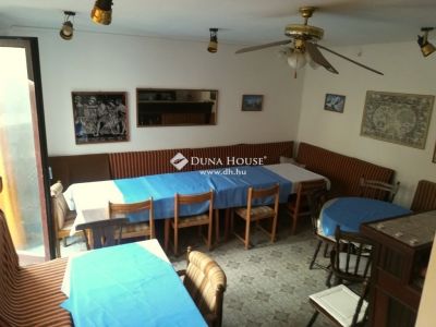 Eladó családi ház Eger