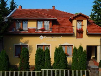 Eladó családi ház Eger