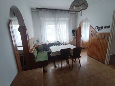 Eladó családi ház Szigetszentmiklós