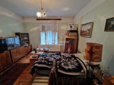 Eladó családi ház Budapest
