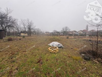Eladó lakóövezeti telek Kiskunfélegyháza