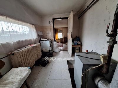 Eladó családi ház Biharnagybajom