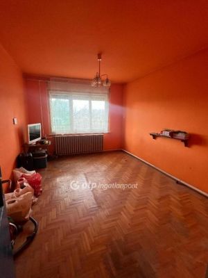 Eladó családi ház Tápiószele