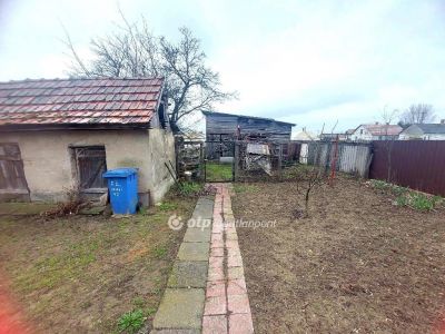 Eladó családi ház Hosszúpályi