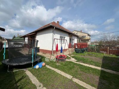 Eladó családi ház Berettyóújfalu