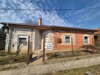 Eladó családi ház Gyömrő