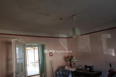 Eladó családi ház Tószeg