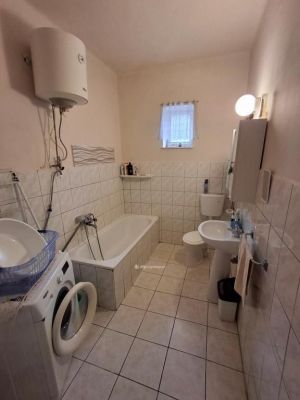 Eladó családi ház Vámosmikola