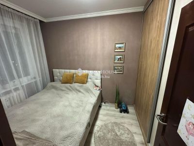 Eladó lakás Debrecen