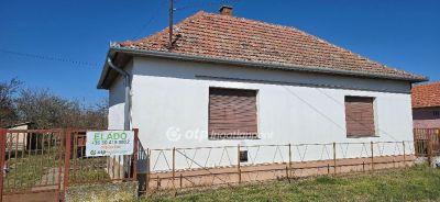 Eladó családi ház Hosszúpályi