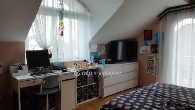 Eladó családi ház Budapest