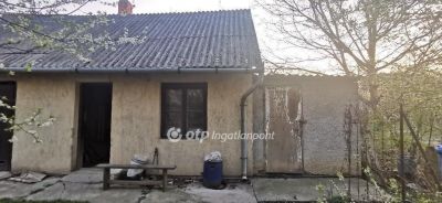 Eladó családi ház Csorna