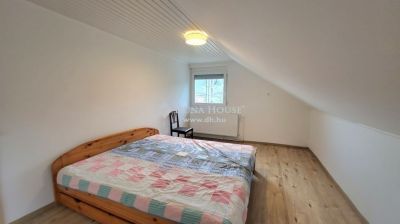 Eladó családi ház Budapest