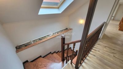 Eladó családi ház Budapest