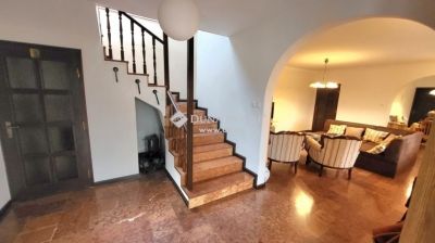 Eladó családi ház Budapest