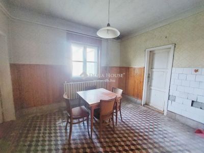 Eladó családi ház Gödöllő