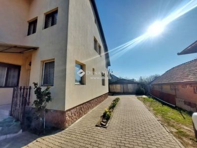 Eladó családi ház Fót