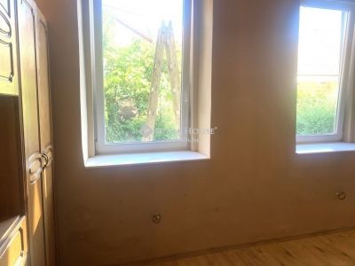 Eladó családi ház Budapest
