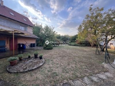 Eladó családi ház Budapest