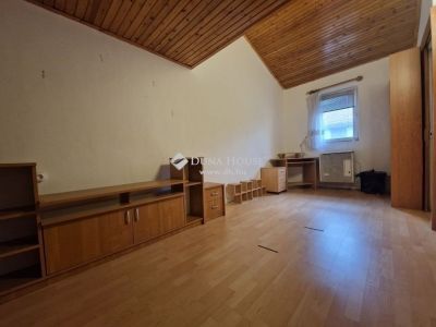 Eladó házrész Budapest