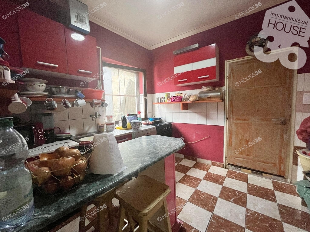 Eladó családi ház Kecskemét