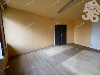 Kiadó egyéb iroda Kecskemét