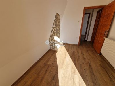 Eladó családi ház Dunakeszi