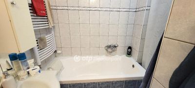 Eladó lakás Győr