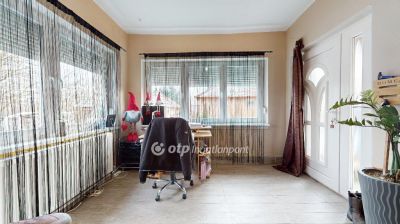 Eladó családi ház Hejőkeresztúr
