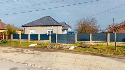 Eladó családi ház Hejőkeresztúr