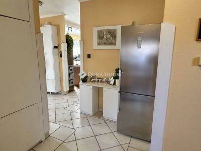 Eladó családi ház Szentendre