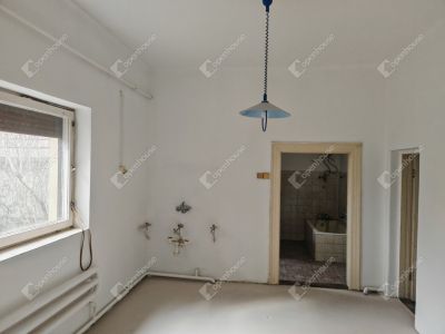 Eladó családi ház Gyömrő