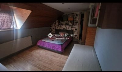Eladó családi ház Budapest