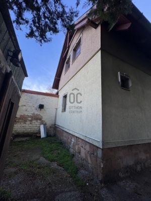 Eladó családi ház Budapest