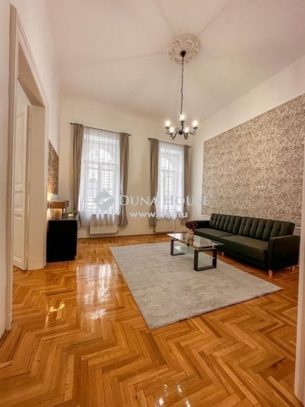 Eladó lakás Budapest