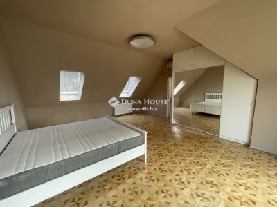 Eladó családi ház Budakeszi