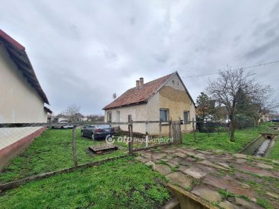 Eladó családi ház Sárrétudvari