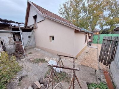 Eladó családi ház Tiszakécske