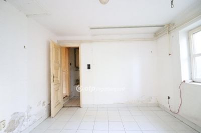 Eladó családi ház Budapest