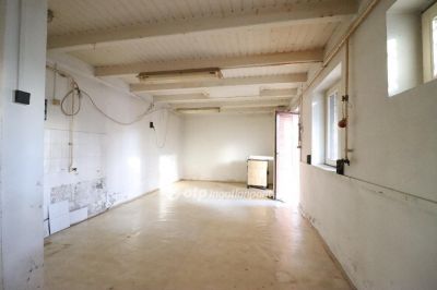 Eladó családi ház Budapest