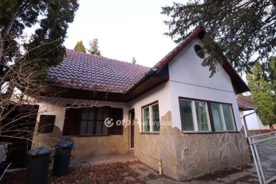 Eladó családi ház Budapest