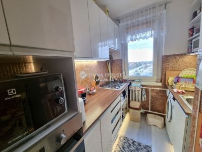 Eladó lakás Székesfehérvár