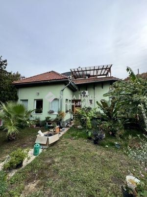 Eladó családi ház Budapest