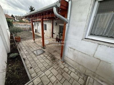 Eladó családi ház Budapest