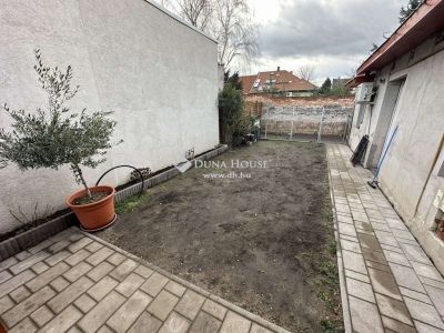 Eladó családi ház Budapest