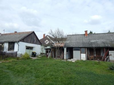 Eladó családi ház Enying