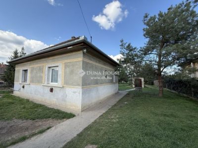Eladó családi ház Kóka