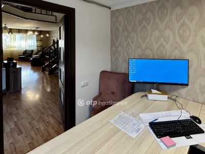 Eladó családi ház Debrecen