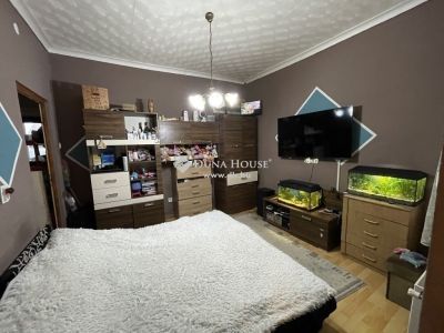 Eladó családi ház Budapest
