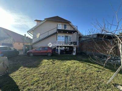 Eladó családi ház Budapest